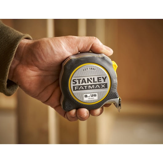Stanley FatMax Xtreme Tape Measure – 8m / 26ft