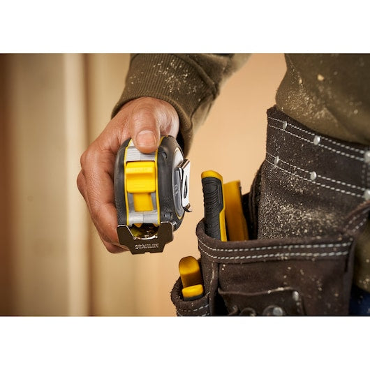 Stanley FatMax Xtreme Tape Measure – 8m / 26ft