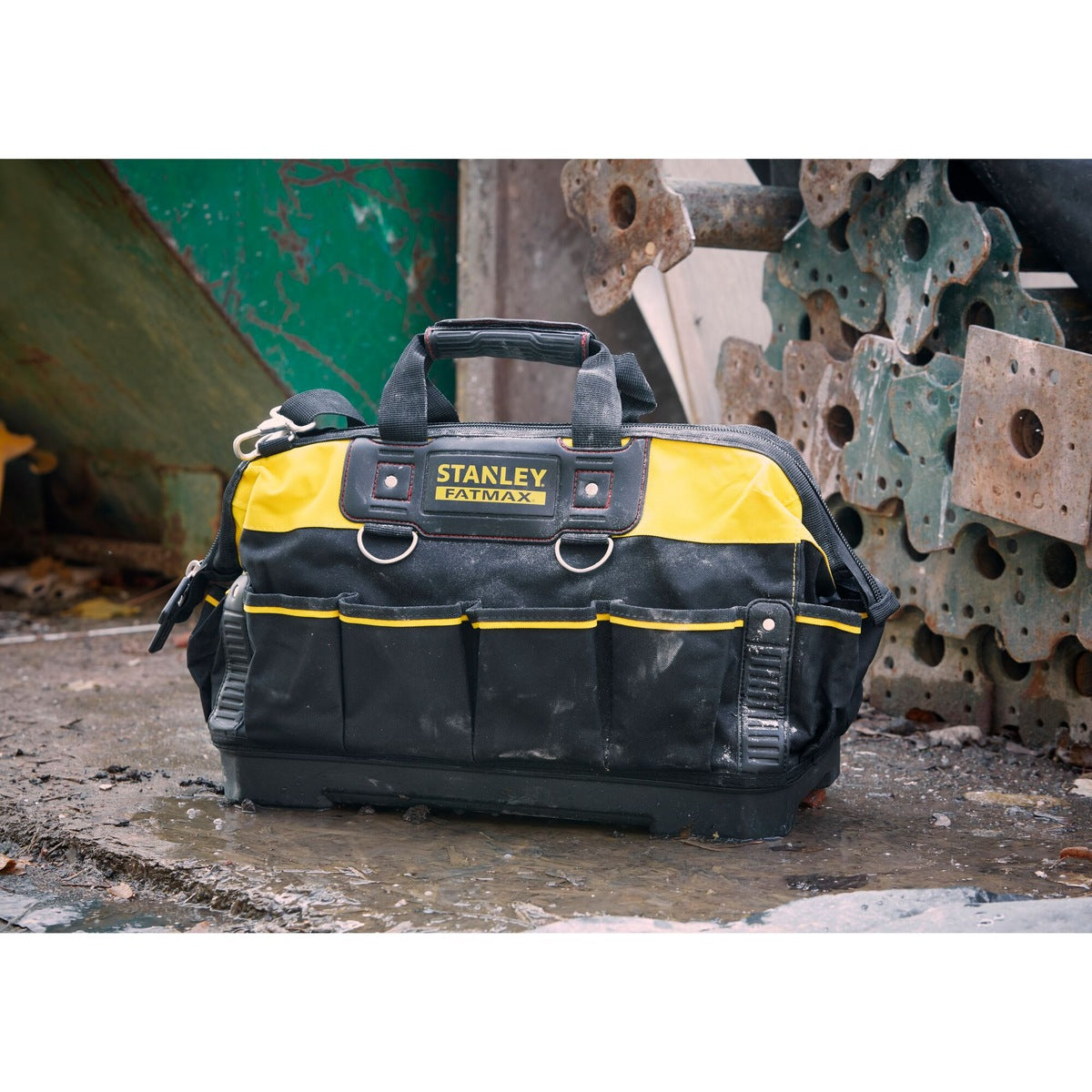 Stanley FatMax 18in tool bag waterproof base