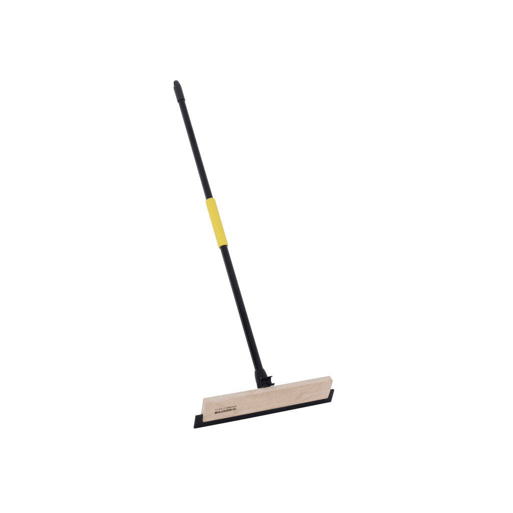 Bulldozer Pro Wooden Squeegee - 450 mm (18 in)