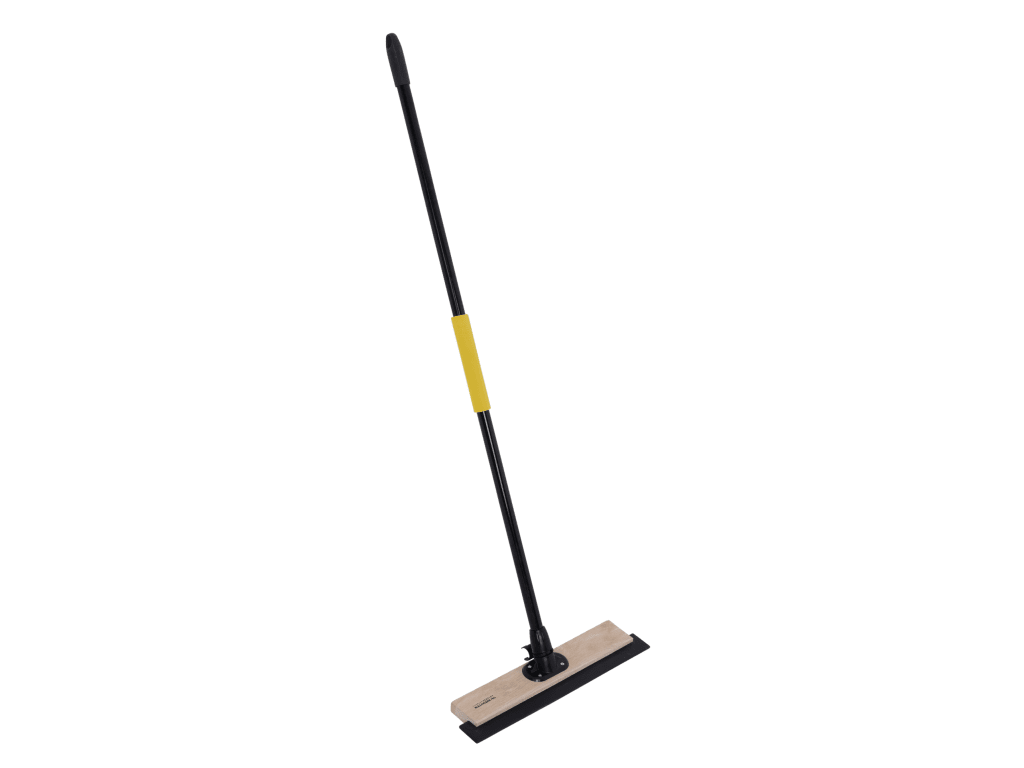 Bulldozer Pro Wooden Squeegee - 600 mm (24 in)