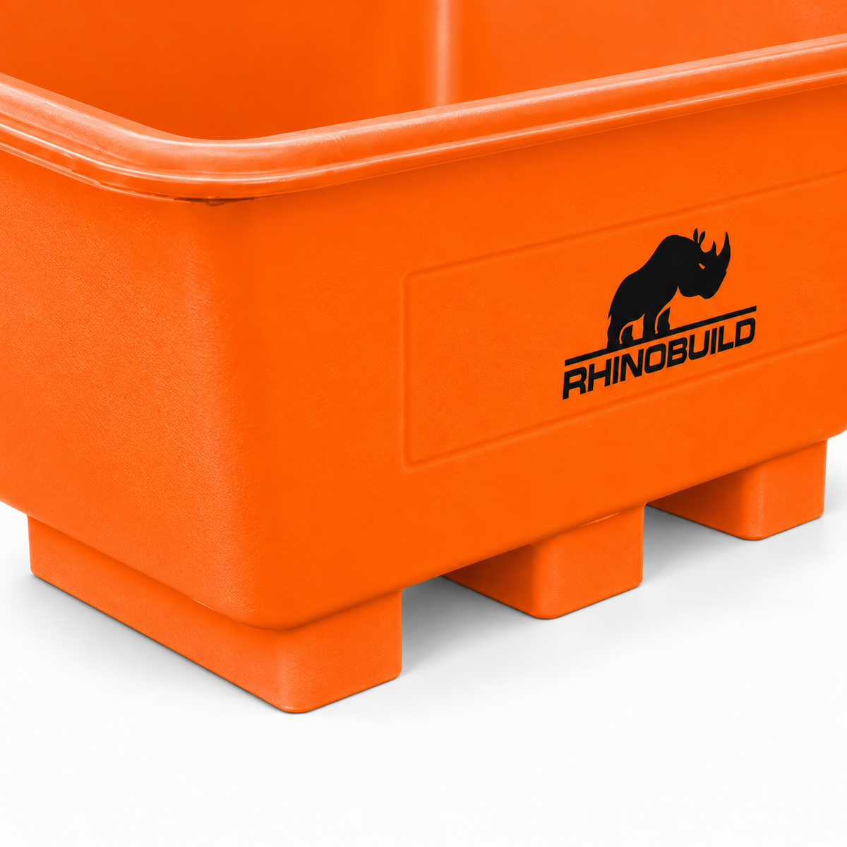 Forklift RhinoTub feet and fork clearance detail