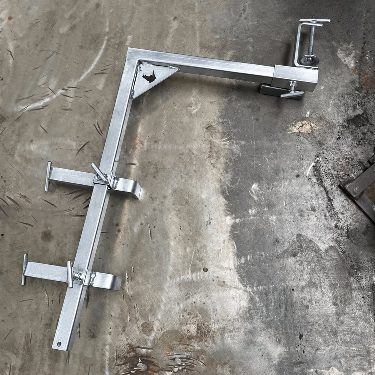 Gallows Bracket with Block and Profile Clamps by Rhinobuild