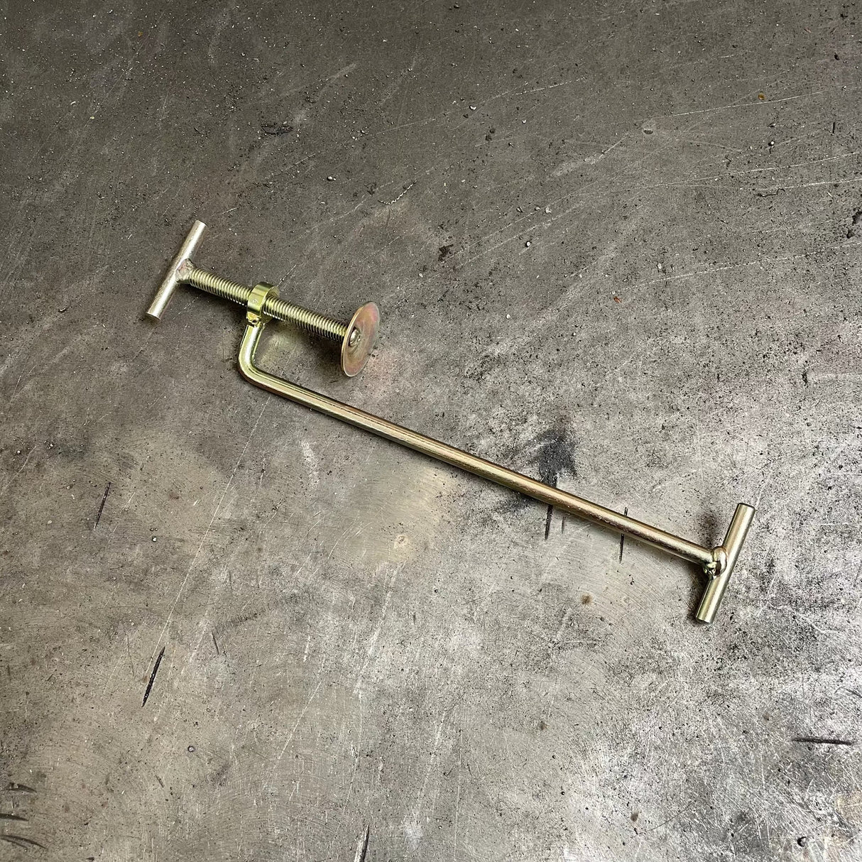 Internal Brick Clamp - T-Bar Perp Joint Large (140mm block) by Rhinobuild
