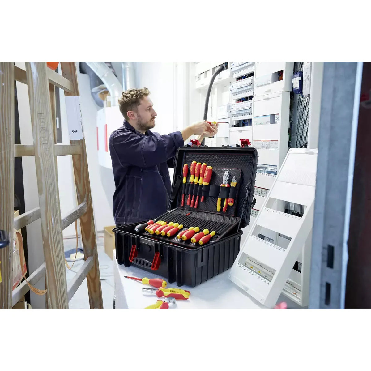 Wiha Tool case XL electric – 81-pcs.