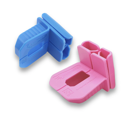 Footprint plastic line and corner blocks for bricklaying, blue and pink, 50mm spacing, gauge window snagging check.