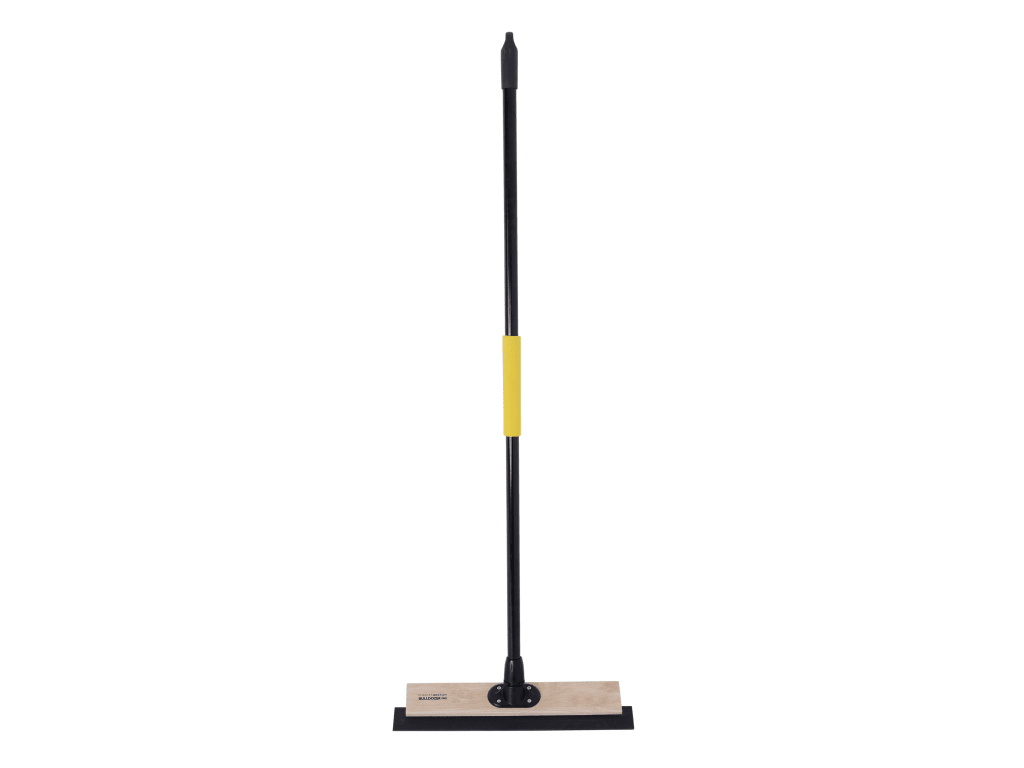 Bulldozer Pro Wooden Squeegee - 450 mm (18 in)