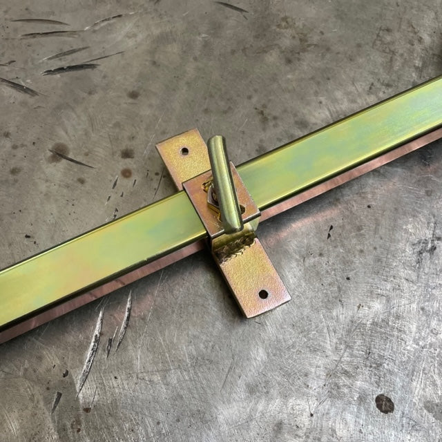 Gallows Bracket with Timber and Profile Clamps by Rhinobuild