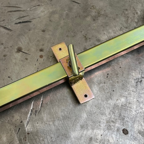Gallows Bracket with Timber and Profile Clamps by Rhinobuild