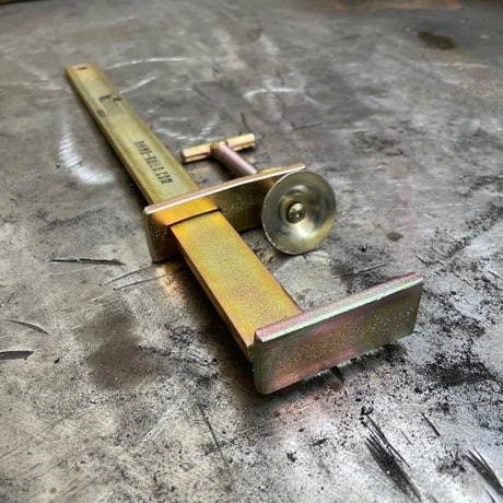 External Brick Clamp - Small Sliding by Rhinobuild
